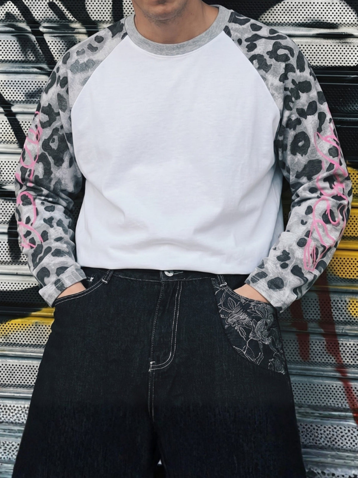 Camiseta de Manga Larga Raglán con Estampado de Leopardo