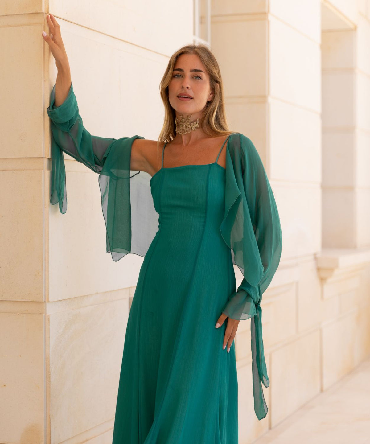 Blusa capa de seda verde esmeralda