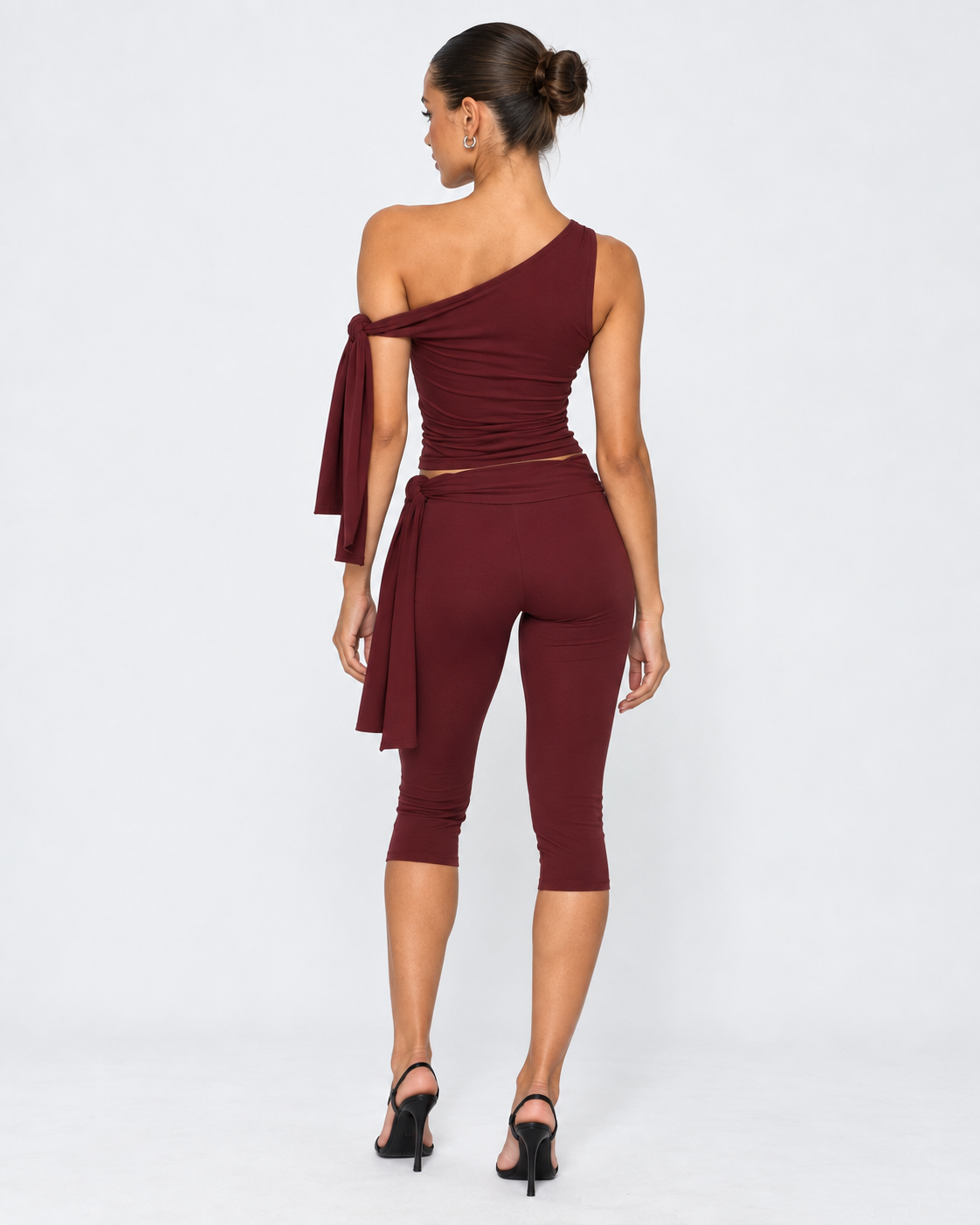 it girl capri set