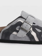 Zuecos Ondulados Gris Ceniza