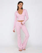 Conjunto Soft Form de sudadera y pantalón acampanado