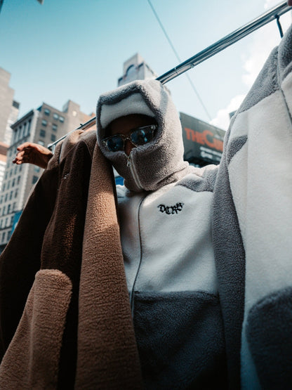 DCRB - Wolf Gris & White Forro polar sherpa Ninja