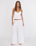Conjunto Sweet Escape con volante y pantalón ancho