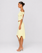 soft focus asymmetrical set