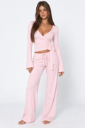 Conjunto Soft Life de top cruzado y pantalón ancho