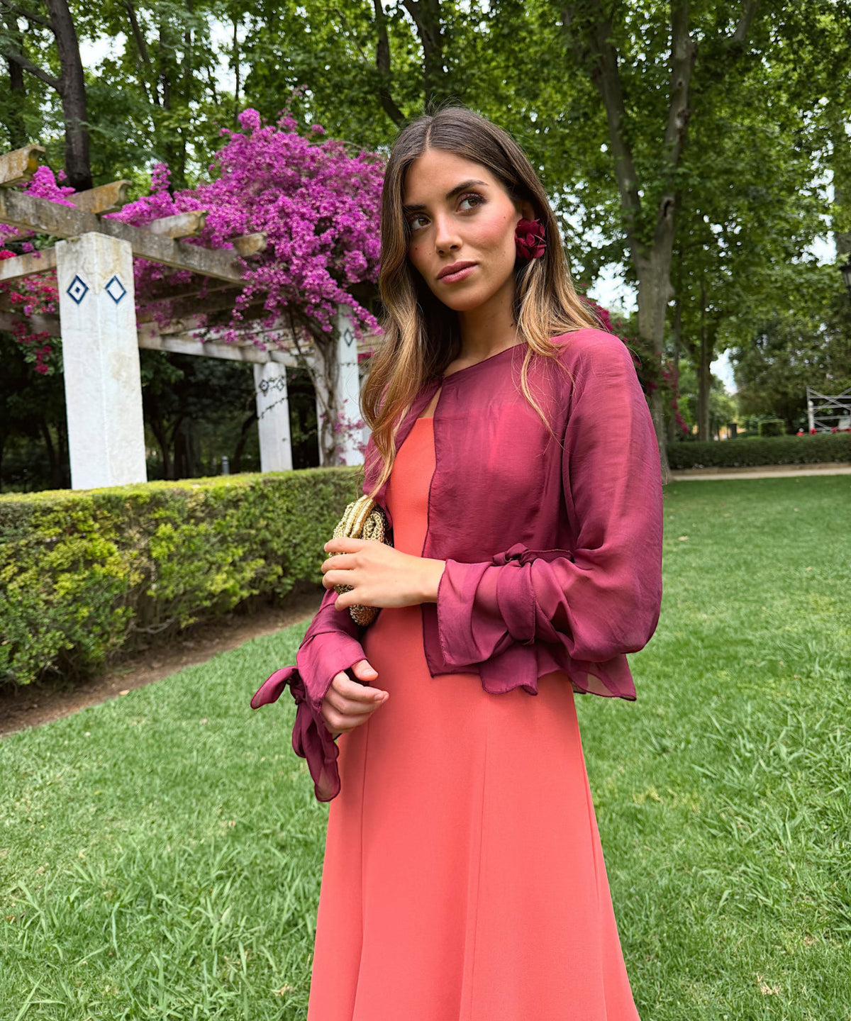 Blusa Capa de Seda Burdeos